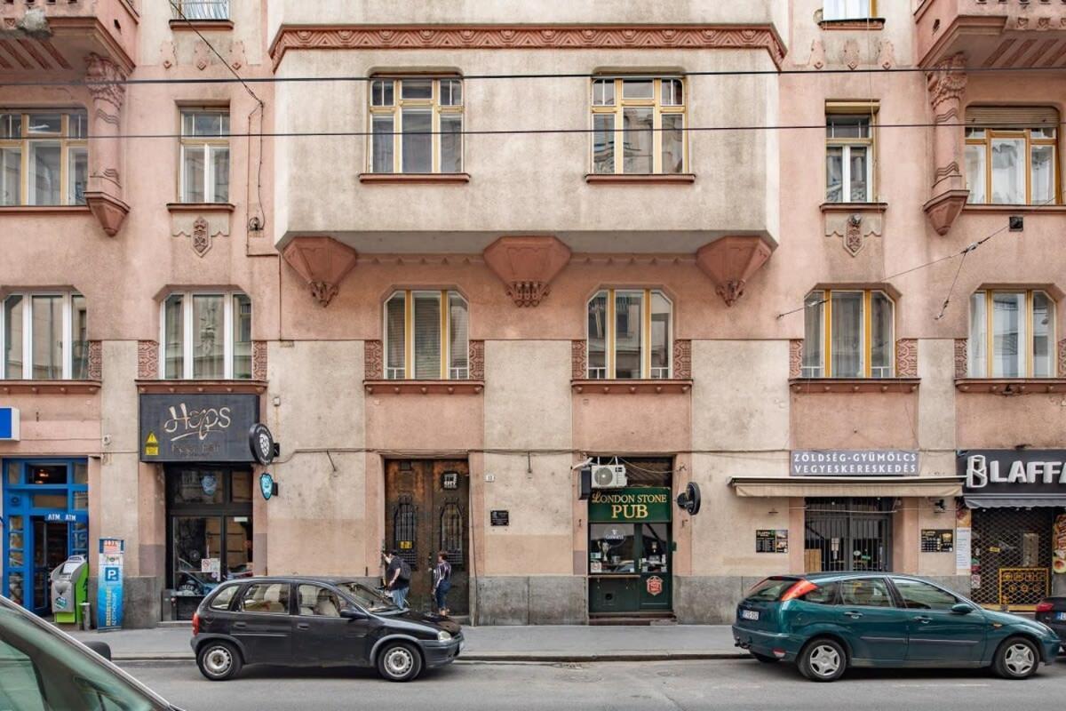 Extreme Central - Modern Mini Studio Budapest Exteriör bild